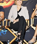 Filename=Jennifer_Lawrence_promoting_The_Hunger_Games_mall_promotion_tour_62.jpg
Filesize=41KiB
Dimensions=320x480
Date added=Mar 14, 2012 Jennifer_Lawrence_promoting_The_Hunger_Games_mall_promotion_tour_62.jpg