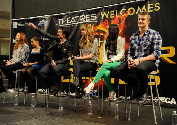 Jennifer Lawrence (Katniss Everdeen), Josh Hutcherson (Peeta), Jacqueline Emerson (Foxface), Amandla Stenberg (Rue), Isabelle Fuhrman (Clove) and Alexander Ludwig (Cato) attended <em>The Hunger Games</em> National Mall Tour fan event at the Mall of America in Minnesota.
