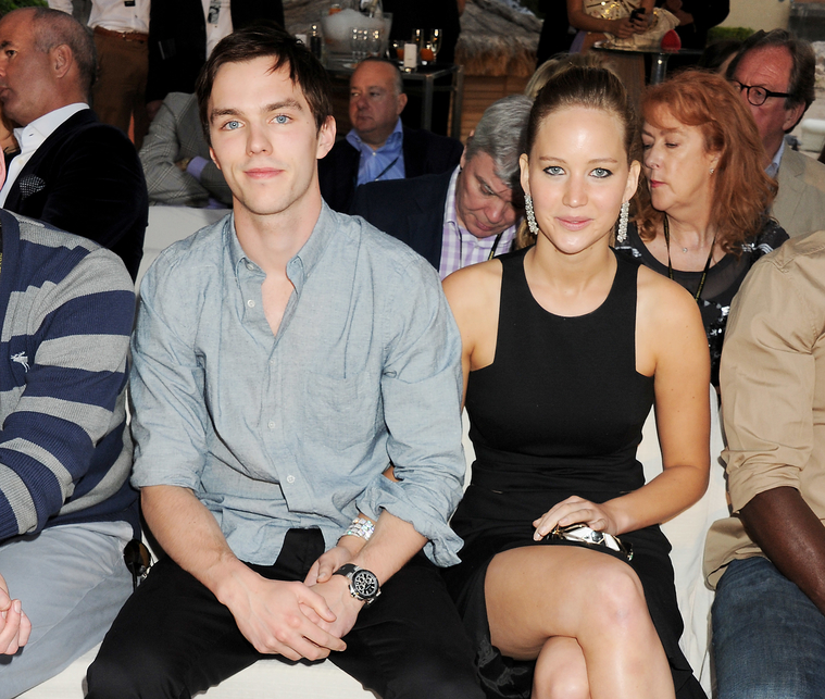 Nicholas_Hoult_escorts_girlfriend_Jennifer_Lawrence_to_Amber_Fashion_Monaco_2012_03.jpg