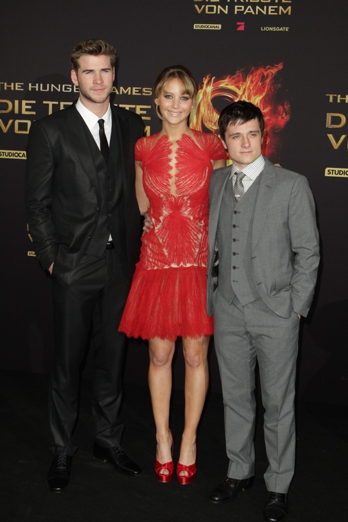 March_16_-_The_Hunger_Games_Premiere_in_Berlin2C_Germany_2819829.jpg