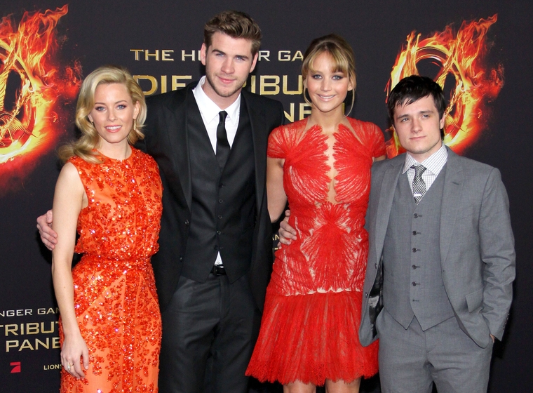 March_16_-_The_Hunger_Games_Premiere_in_Berlin2C_Germany_2824029.jpg