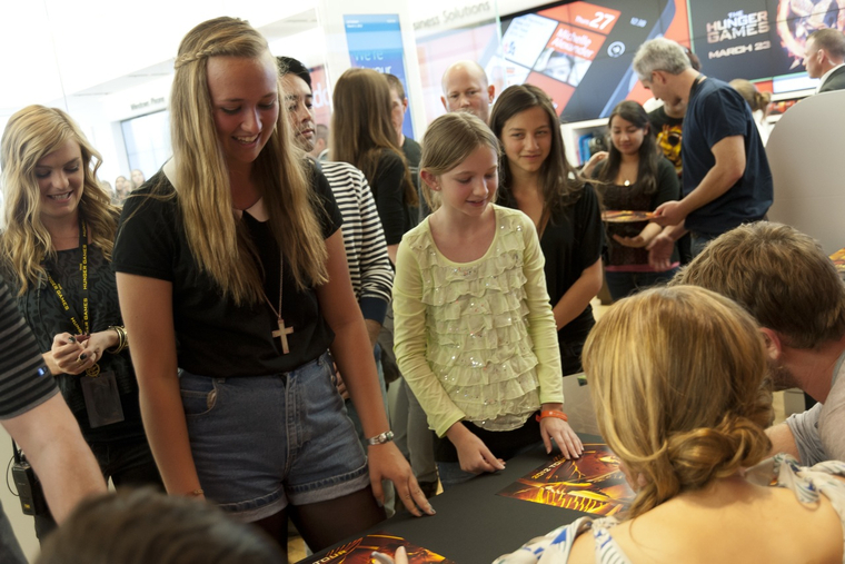 March_3_-_The_Hunger_Games_Mall_Tour_in_L_286729.jpg