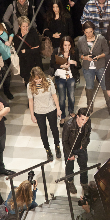 March_9_-_The_Hunger_Games_Mall_Tour_in_Minneapolis_281229.jpg