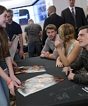 Filename=March_3_-_The_Hunger_Games_Mall_Tour_in_L_2810129.jpg
Filesize=759KiB
Dimensions=1280x853
Date added=Nov 12, 2013 March_3_-_The_Hunger_Games_Mall_Tour_in_L_2810129.jpg