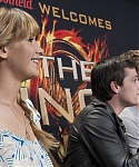 Filename=March_3_-_The_Hunger_Games_Mall_Tour_in_L_281929.jpg
Filesize=733KiB
Dimensions=1280x853
Date added=Nov 12, 2013 March_3_-_The_Hunger_Games_Mall_Tour_in_L_281929.jpg