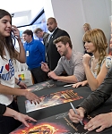 Filename=March_3_-_The_Hunger_Games_Mall_Tour_in_L_288329.jpg
Filesize=746KiB
Dimensions=1280x853
Date added=Nov 12, 2013 March_3_-_The_Hunger_Games_Mall_Tour_in_L_288329.jpg