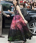 Filename=September_82C_2012_-_The_Silver_Linings_Playbook_Premiere_outside_28329.JPG
Filesize=2757KiB
Dimensions=2300x3247
Date added=Nov 06, 2013 September_82C_2012_-_The_Silver_Linings_Playbook_Premiere_outside_28329.JPG